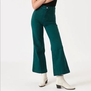 ROLLAS Sailor jeans in Emerald green.